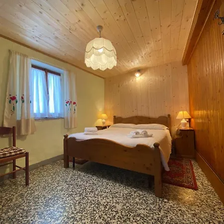 アパート Lo Chalet Del Borgo *