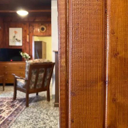 Lo Chalet Del Borgo Apartment *