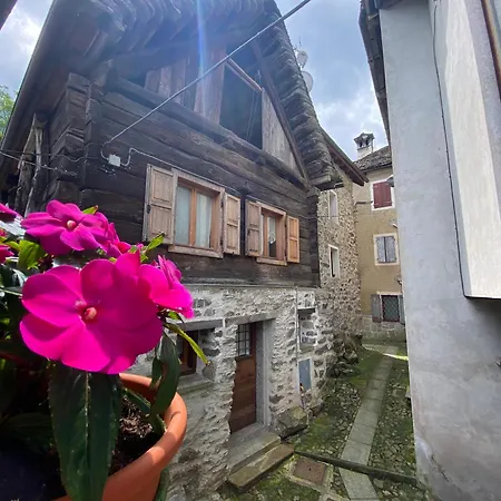 Apartment Lo Chalet Del Borgo *